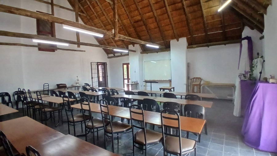 9 Bedroom Property for Sale in Mnandi Gauteng