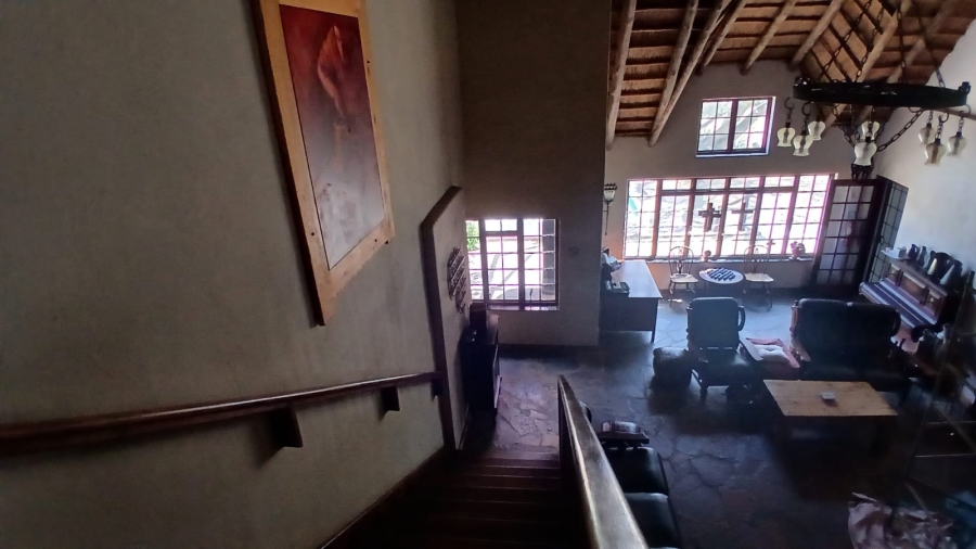 9 Bedroom Property for Sale in Mnandi Gauteng