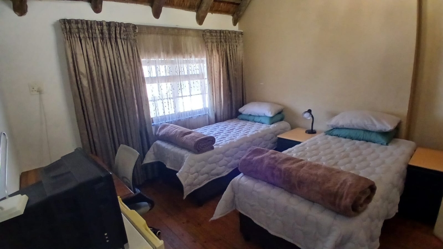 9 Bedroom Property for Sale in Mnandi Gauteng