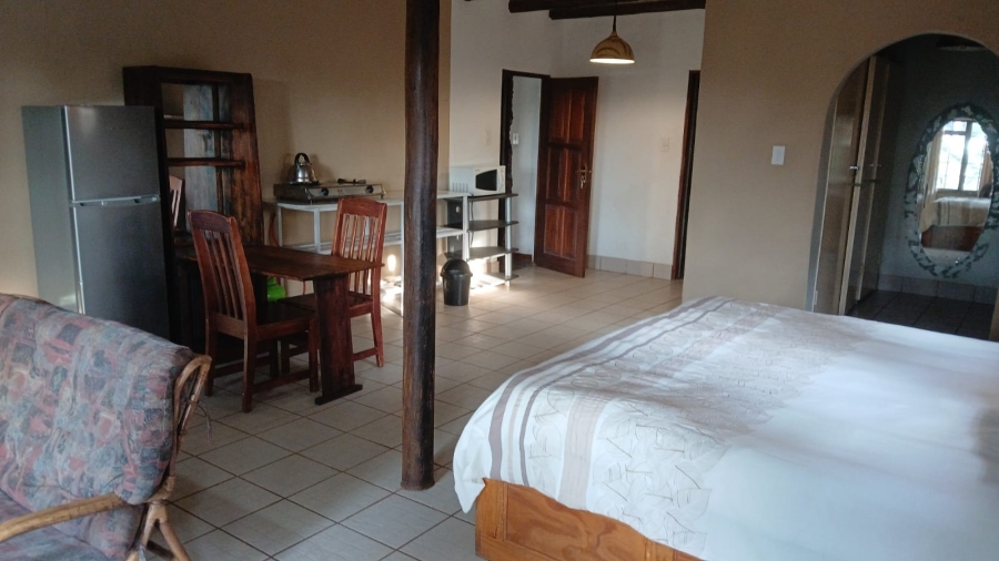 9 Bedroom Property for Sale in Mnandi Gauteng