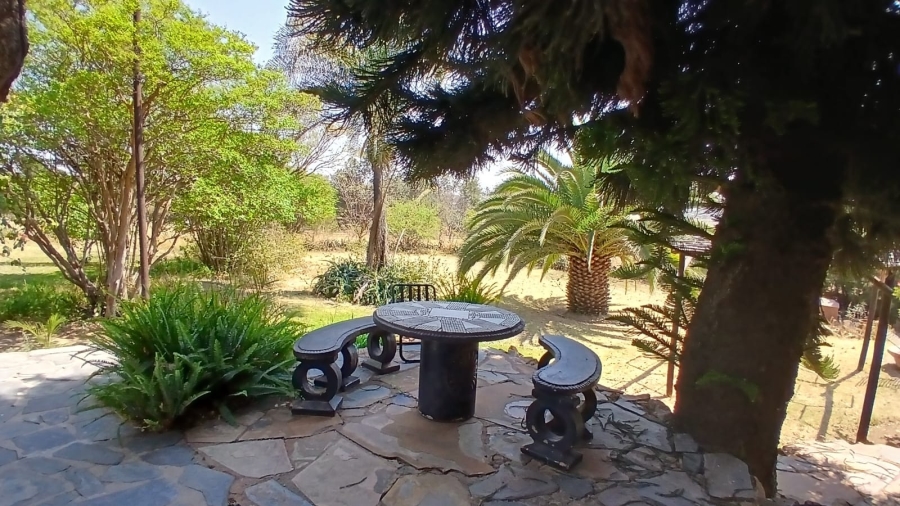 9 Bedroom Property for Sale in Mnandi Gauteng