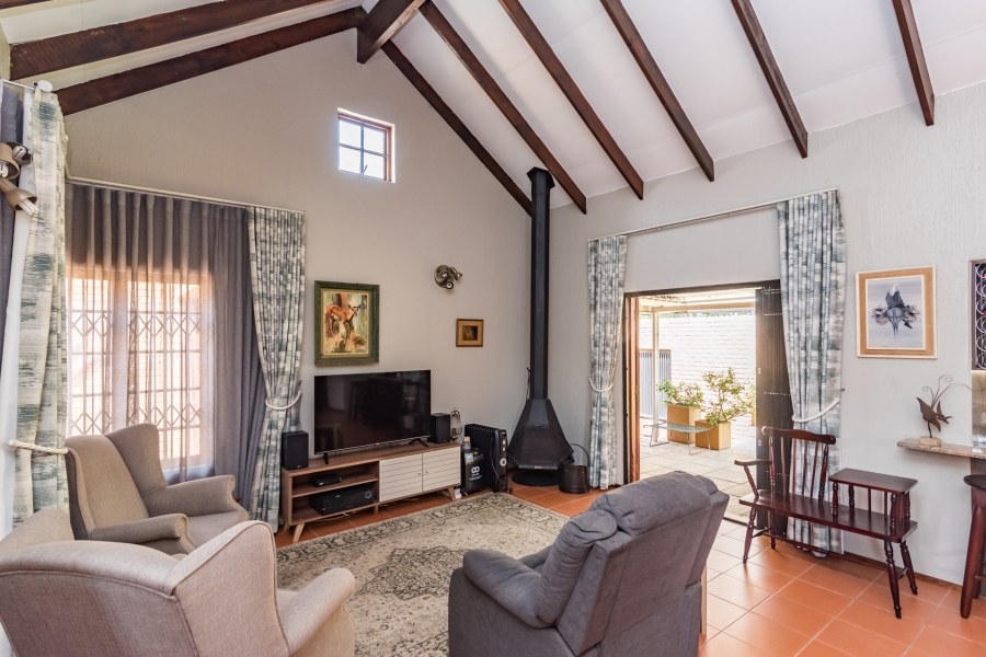 4 Bedroom Property for Sale in Clubview Gauteng