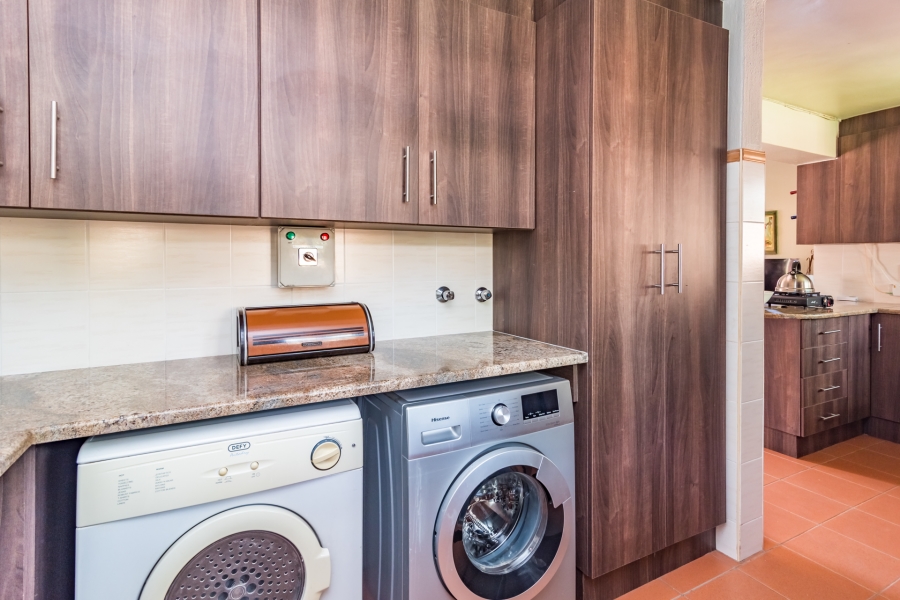 4 Bedroom Property for Sale in Clubview Gauteng