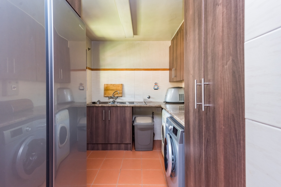 4 Bedroom Property for Sale in Clubview Gauteng