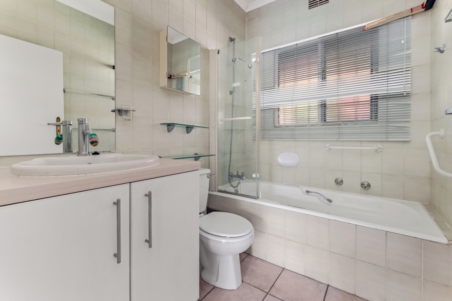 3 Bedroom Property for Sale in Sandown Gauteng