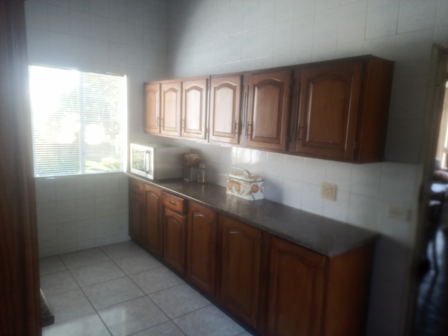 3 Bedroom Property for Sale in Verwoerdpark Gauteng