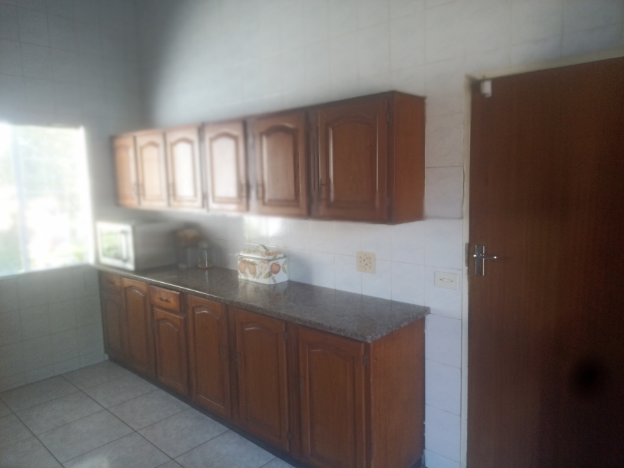 3 Bedroom Property for Sale in Verwoerdpark Gauteng