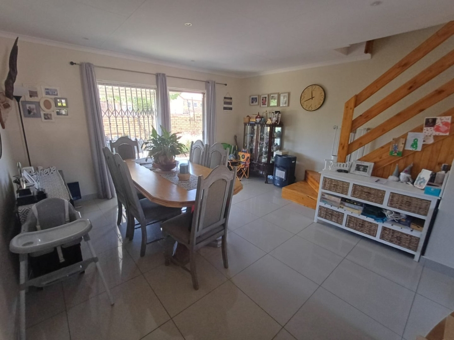 3 Bedroom Property for Sale in Wilgeheuwel Gauteng