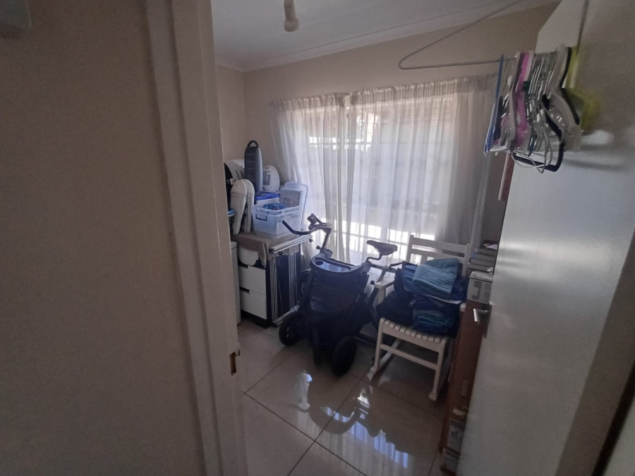 3 Bedroom Property for Sale in Wilgeheuwel Gauteng