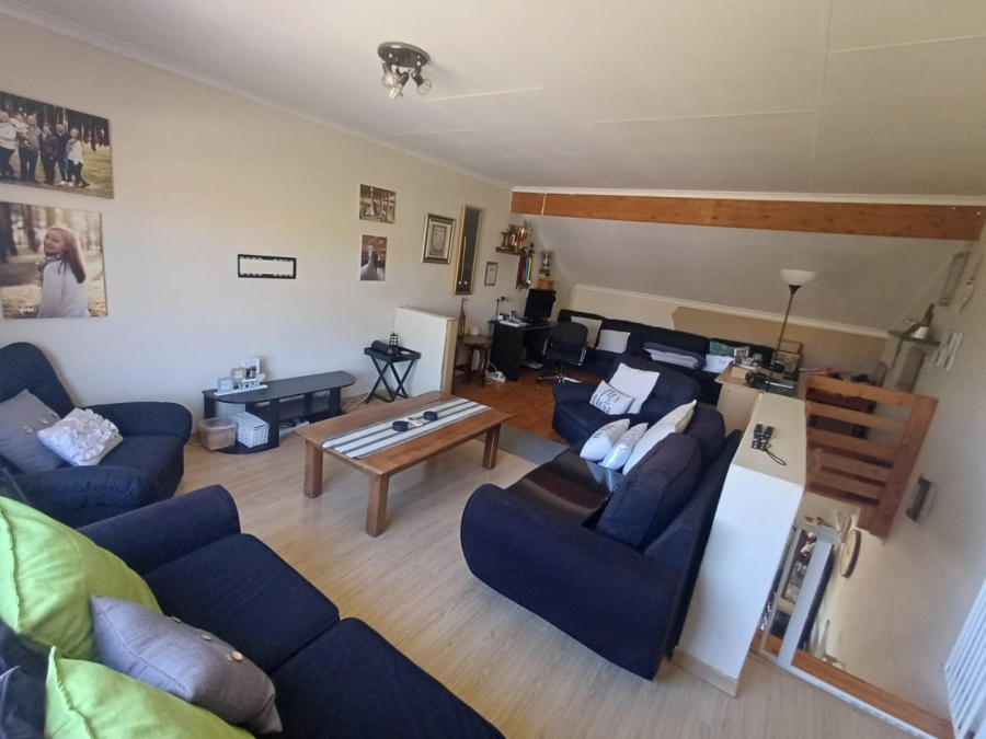 3 Bedroom Property for Sale in Wilgeheuwel Gauteng