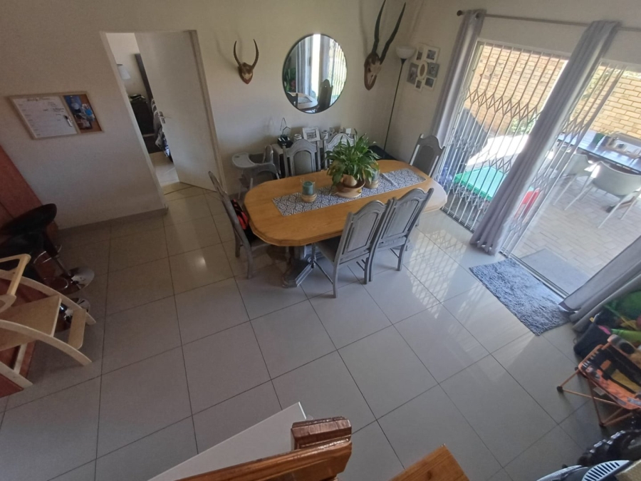 3 Bedroom Property for Sale in Wilgeheuwel Gauteng