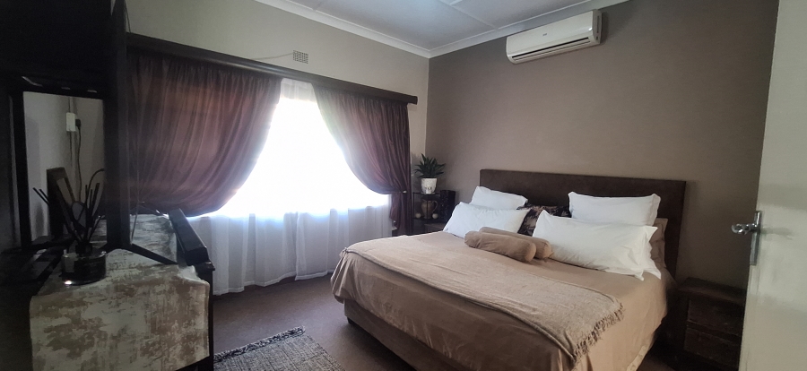 3 Bedroom Property for Sale in Wentworth Park Gauteng