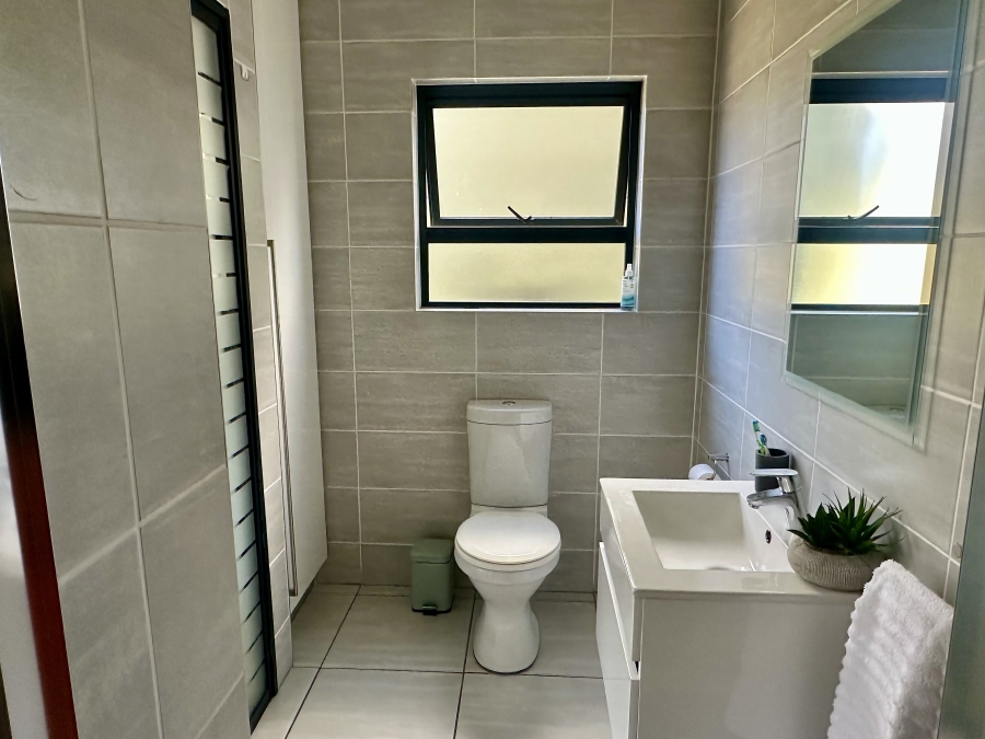 3 Bedroom Property for Sale in Waterfall Gauteng