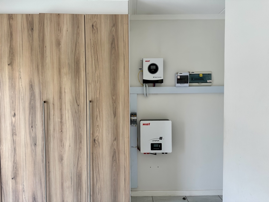 3 Bedroom Property for Sale in Waterfall Gauteng