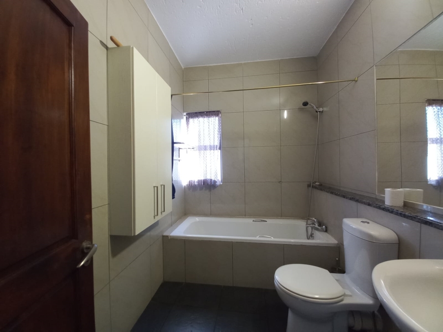 4 Bedroom Property for Sale in Heidelberg Gauteng