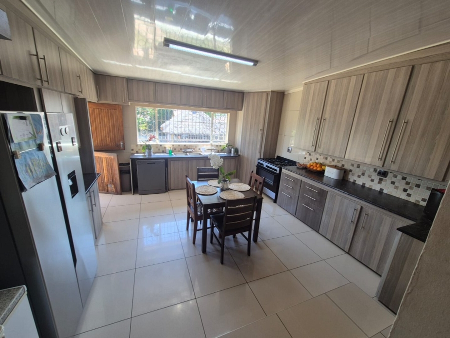 3 Bedroom Property for Sale in Wentworth Park Gauteng