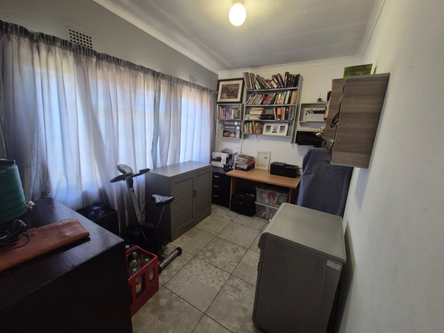 3 Bedroom Property for Sale in Wentworth Park Gauteng