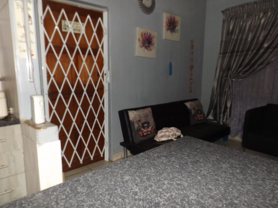3 Bedroom Property for Sale in Strubenvale Gauteng