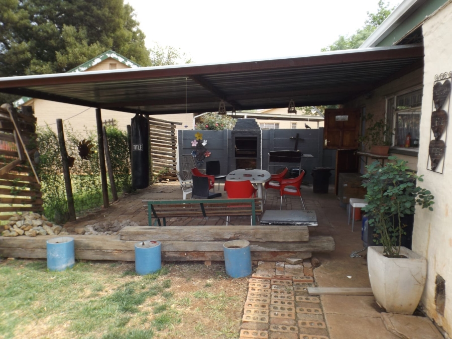 3 Bedroom Property for Sale in Strubenvale Gauteng