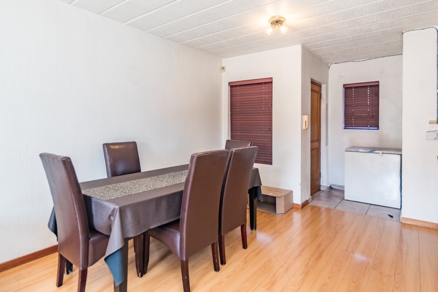 2 Bedroom Property for Sale in Bedfordview Gauteng