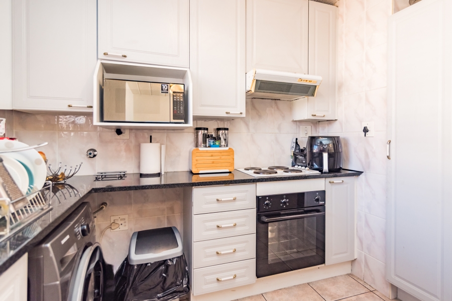2 Bedroom Property for Sale in Bedfordview Gauteng