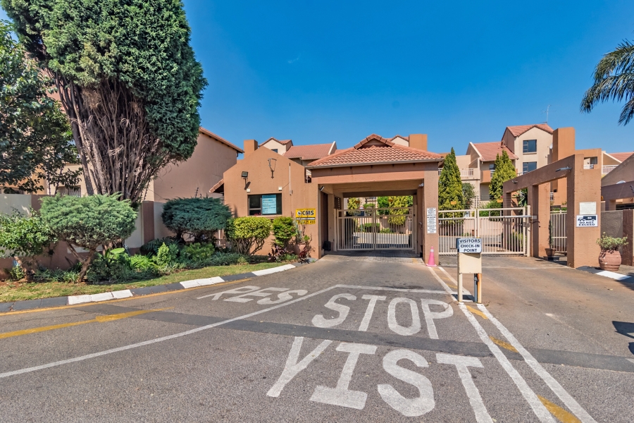 2 Bedroom Property for Sale in Bedfordview Gauteng