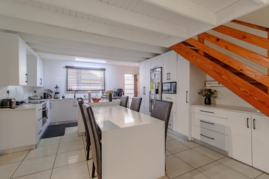 3 Bedroom Property for Sale in Eden Glen Gauteng