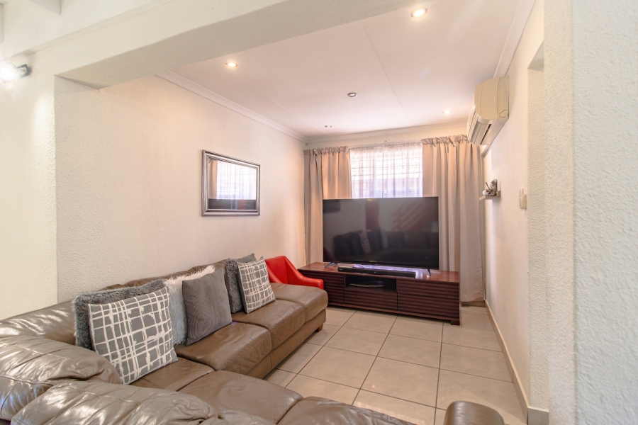 3 Bedroom Property for Sale in Eden Glen Gauteng
