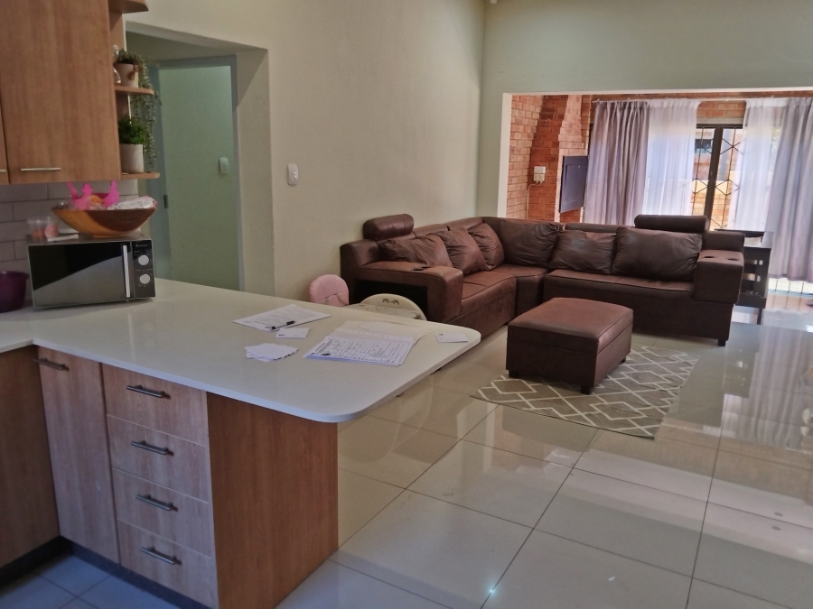 2 Bedroom Property for Sale in Sugar Bush Estate Gauteng