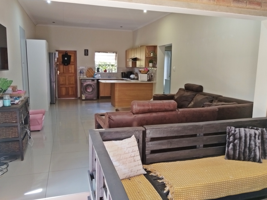 2 Bedroom Property for Sale in Sugar Bush Estate Gauteng