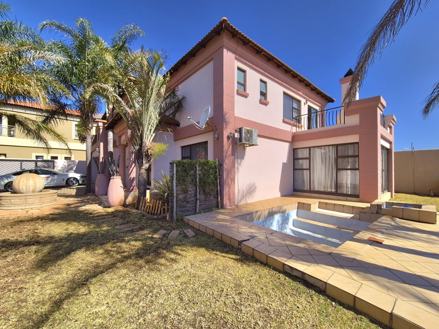 4 Bedroom Property for Sale in Parkrand Gauteng