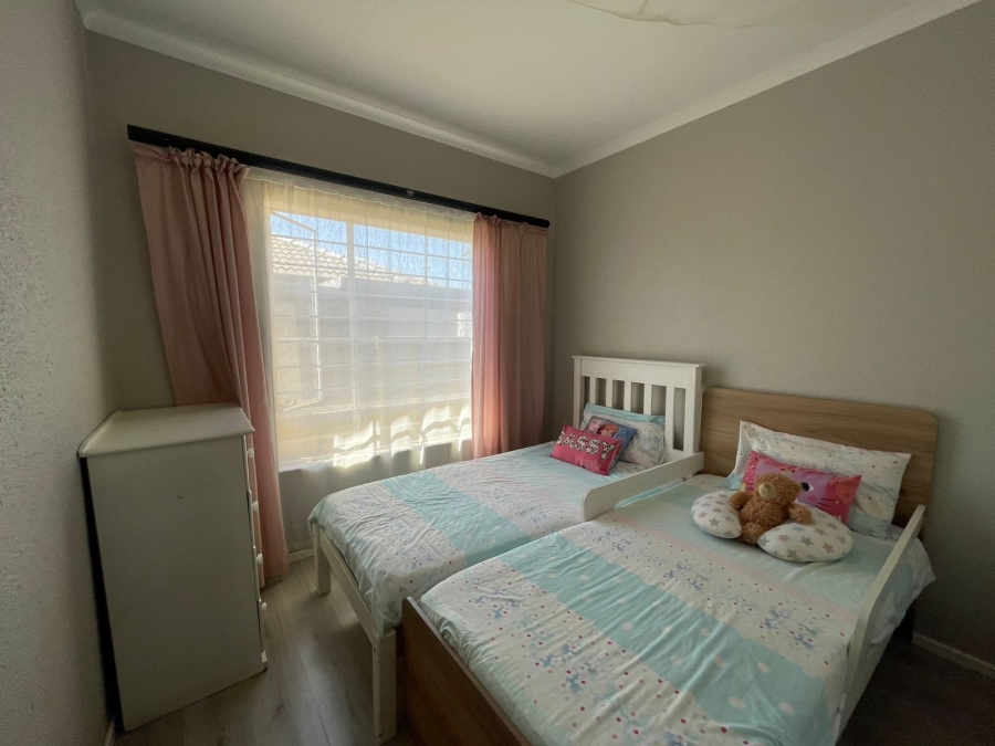2 Bedroom Property for Sale in Amorosa Gauteng