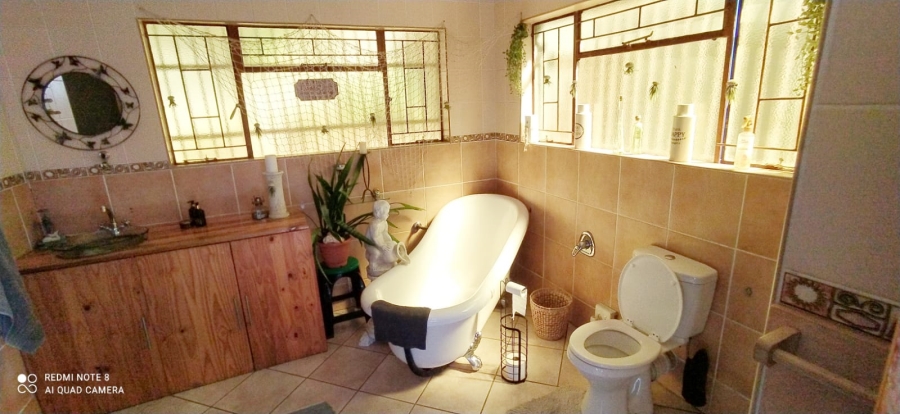 4 Bedroom Property for Sale in Mountain View Gauteng