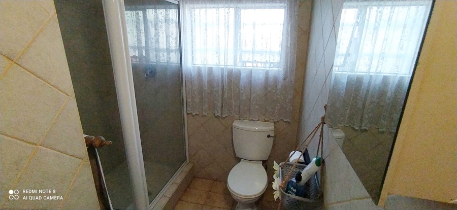 4 Bedroom Property for Sale in Mountain View Gauteng