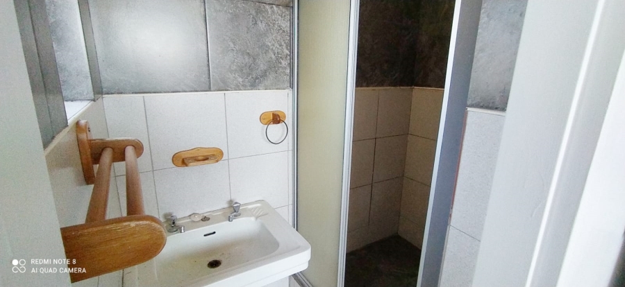 4 Bedroom Property for Sale in Mountain View Gauteng