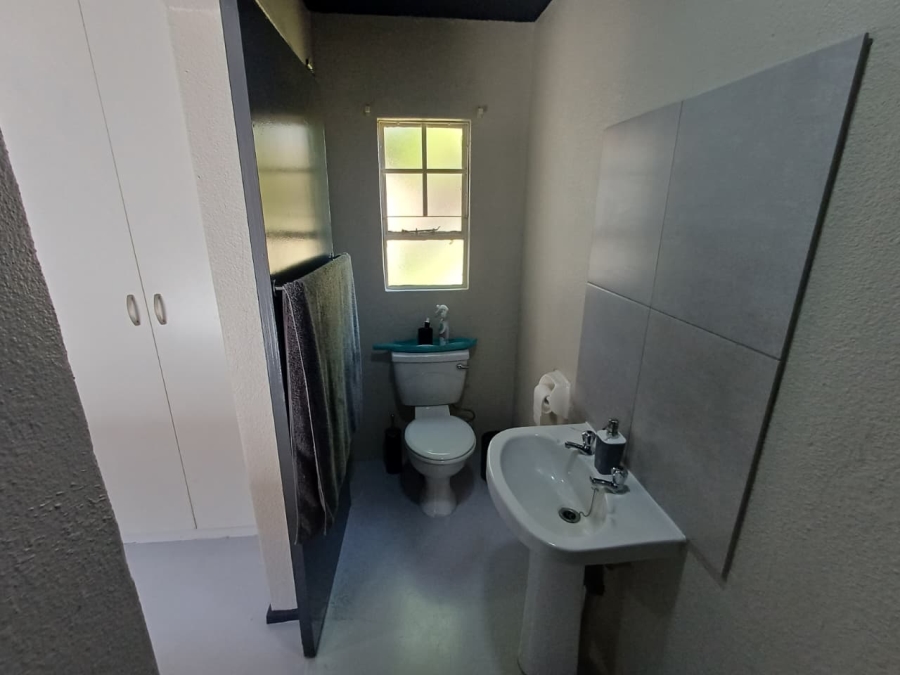 3 Bedroom Property for Sale in Allens Nek Gauteng