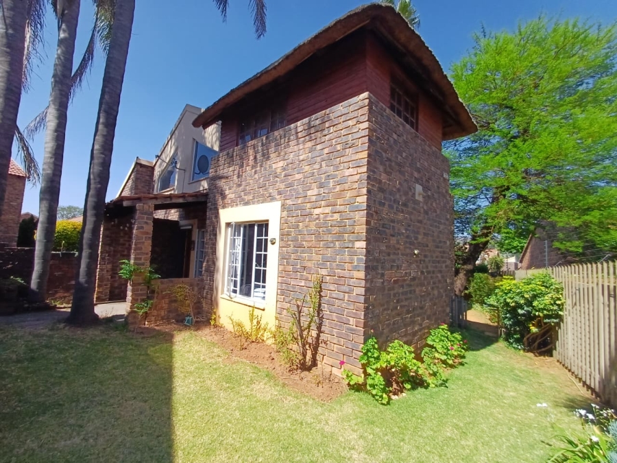 3 Bedroom Property for Sale in Allens Nek Gauteng