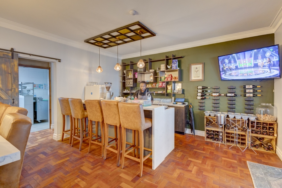 To Let 2 Bedroom Property for Rent in Beverley Gauteng
