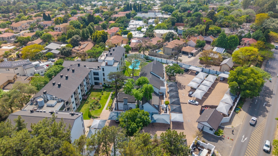 To Let 2 Bedroom Property for Rent in Beverley Gauteng