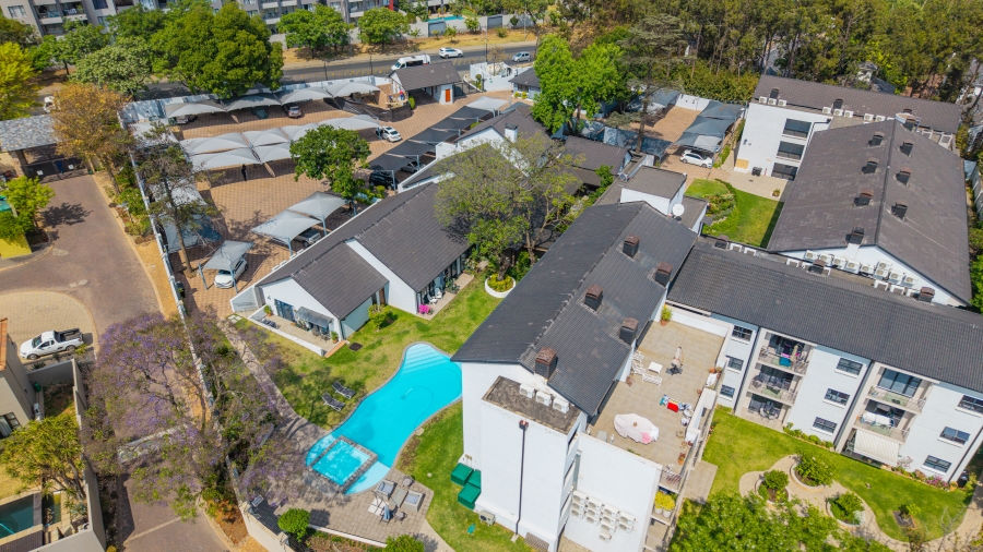 To Let 2 Bedroom Property for Rent in Beverley Gauteng