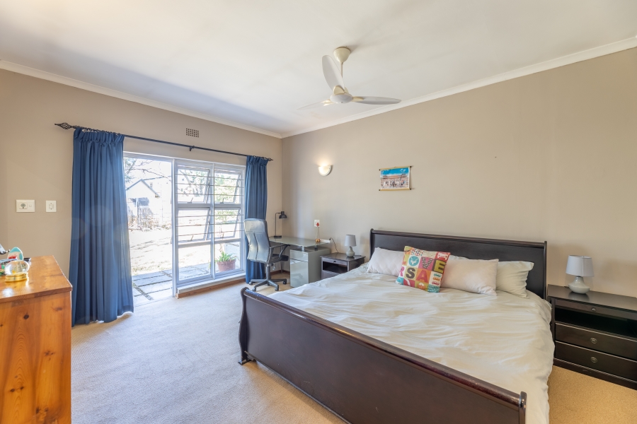 7 Bedroom Property for Sale in Bryanston Gauteng