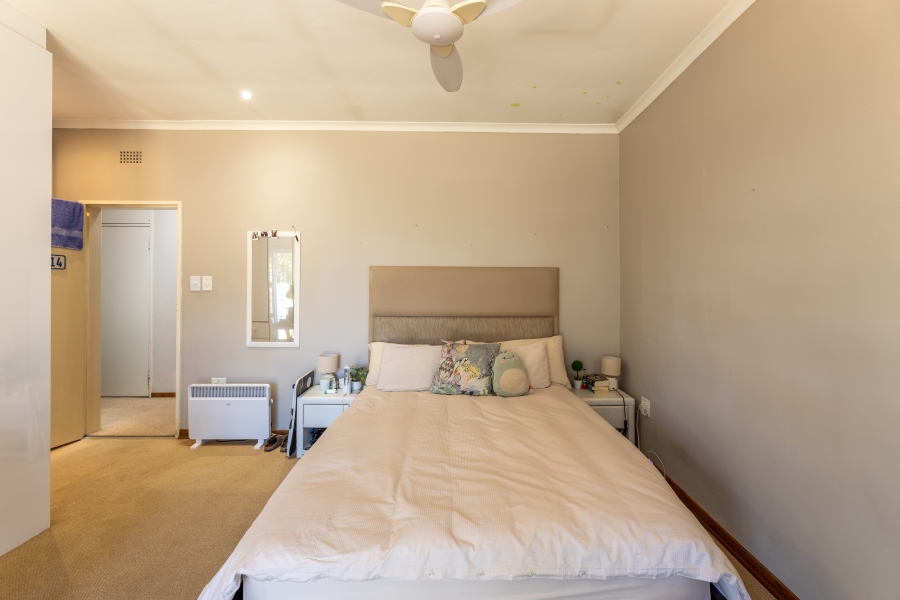 7 Bedroom Property for Sale in Bryanston Gauteng
