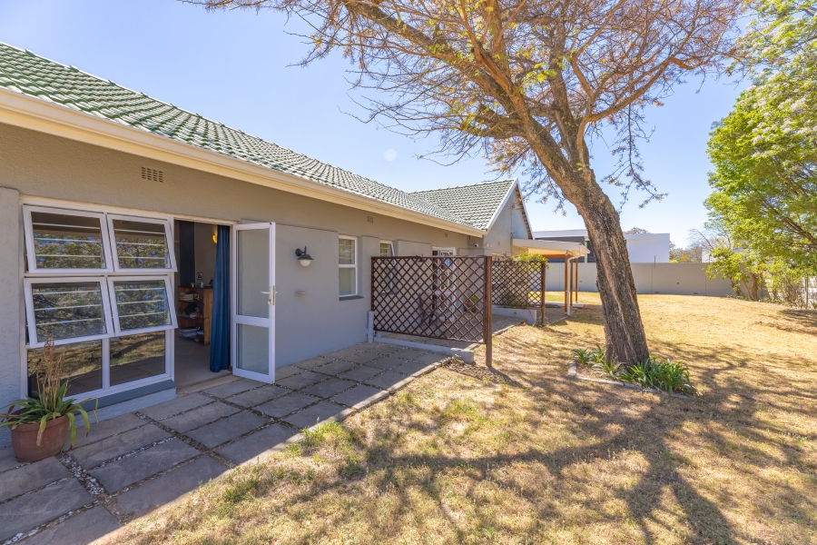 7 Bedroom Property for Sale in Bryanston Gauteng