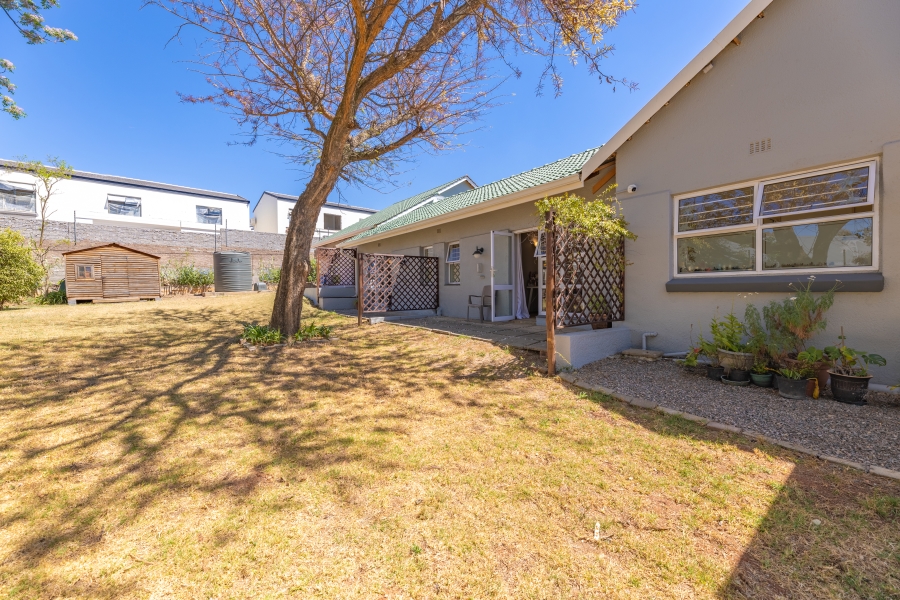 7 Bedroom Property for Sale in Bryanston Gauteng