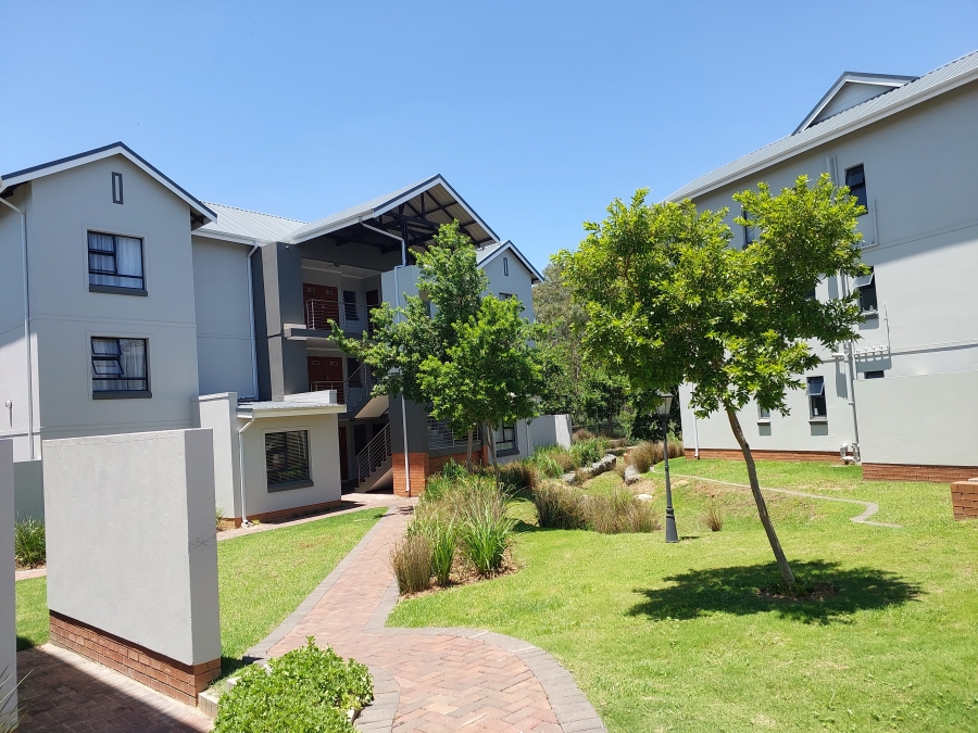 To Let 2 Bedroom Property for Rent in Modderfontein Gauteng