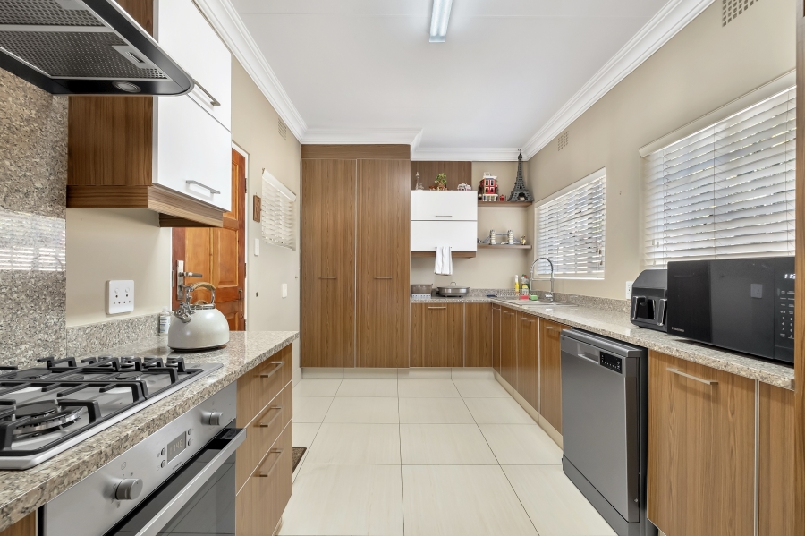 3 Bedroom Property for Sale in Kensington B Gauteng