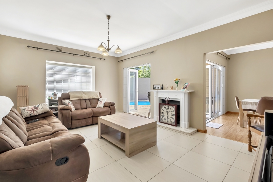 3 Bedroom Property for Sale in Kensington B Gauteng
