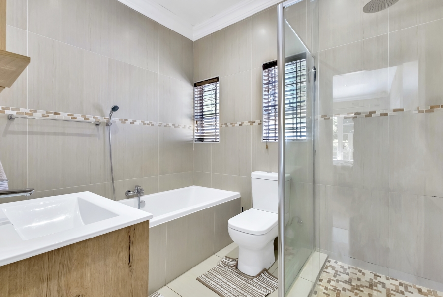 3 Bedroom Property for Sale in Kensington B Gauteng