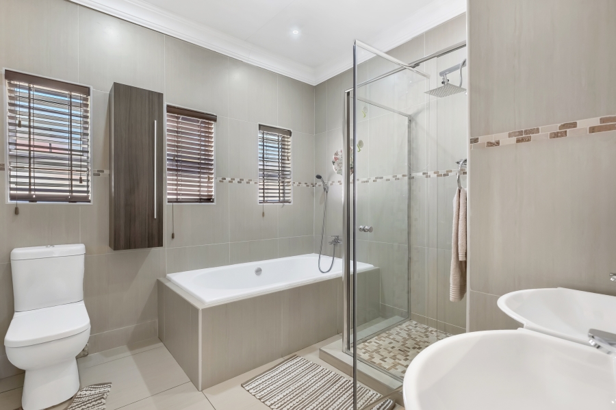 3 Bedroom Property for Sale in Kensington B Gauteng