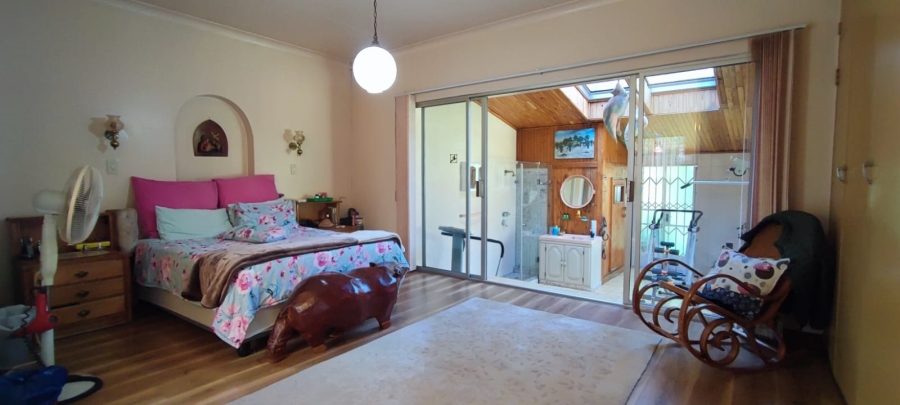 4 Bedroom Property for Sale in Eldoraigne Gauteng